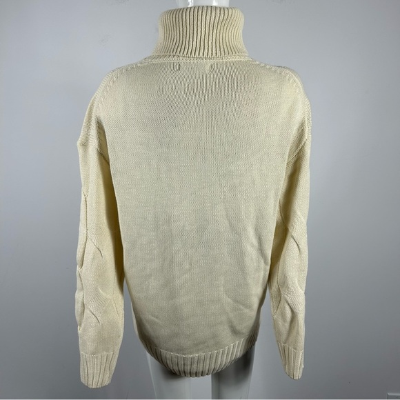 💕 NWT Suzy Cozy Cream Turtleneck Sweater M - Picture 4 of 11